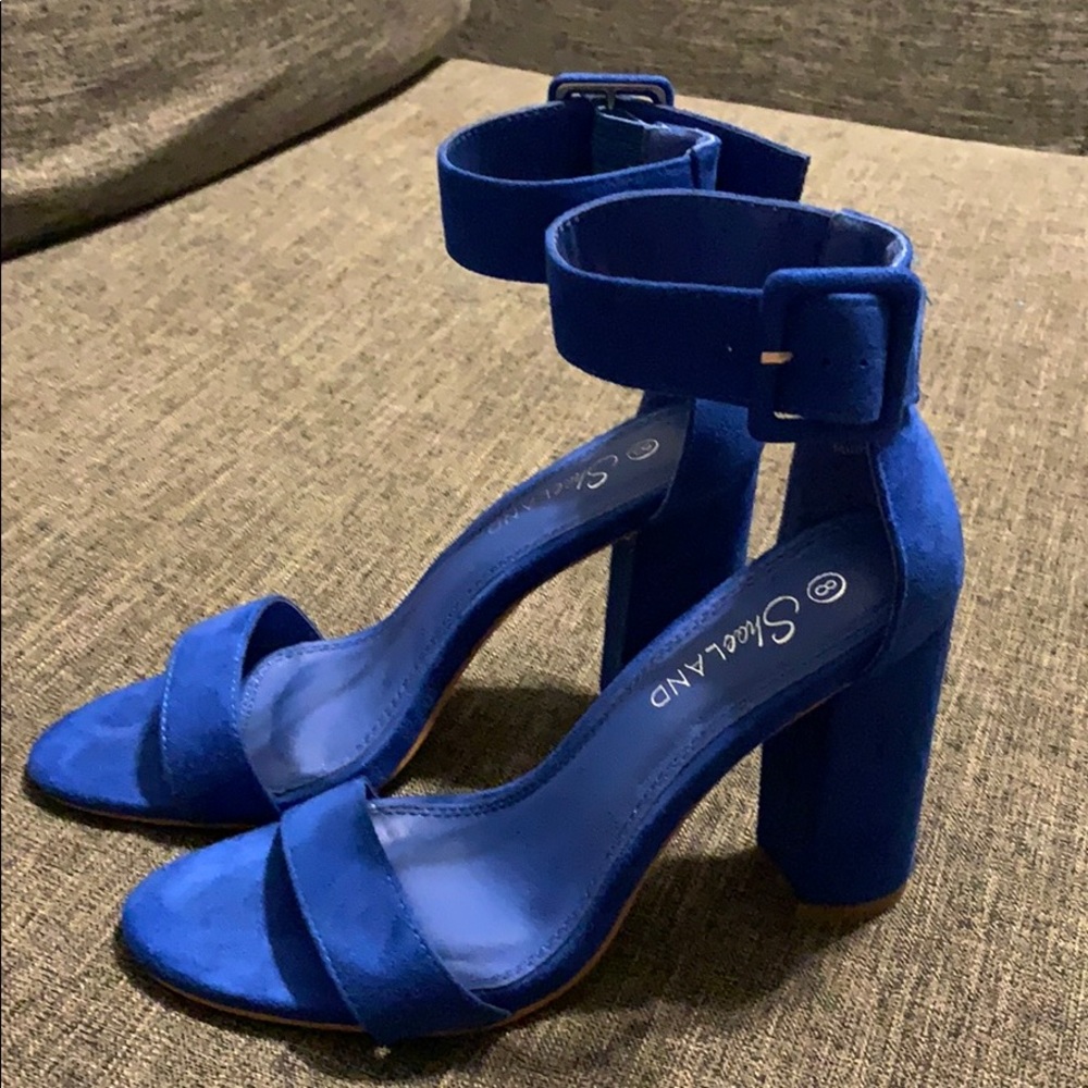 Blue Suede thick heel